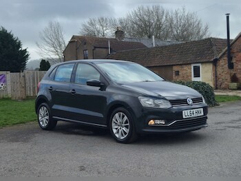 Used Volkswagen Polo 2014 for sale - 77342875: Photo