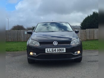 Used Volkswagen Polo 2014 for sale - 77342875: Photo