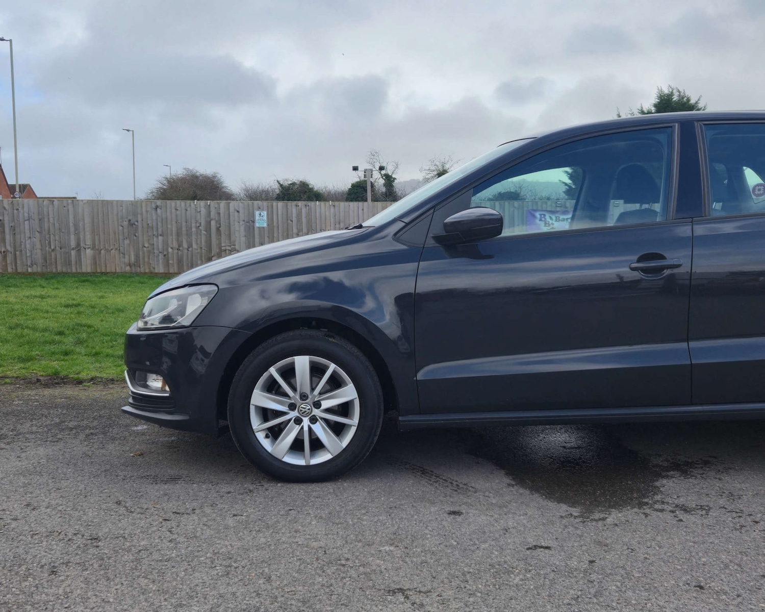 Used Volkswagen Polo 2014 for sale - 77342875: Photo 6