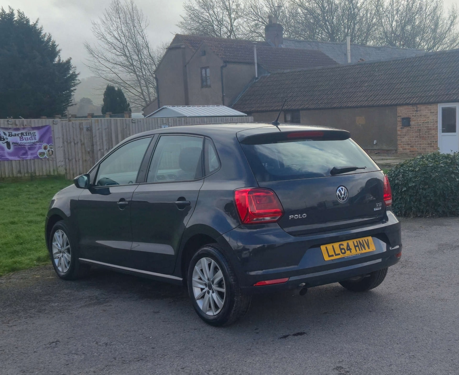 Used Volkswagen Polo 2014 for sale - 77342875: Photo 8