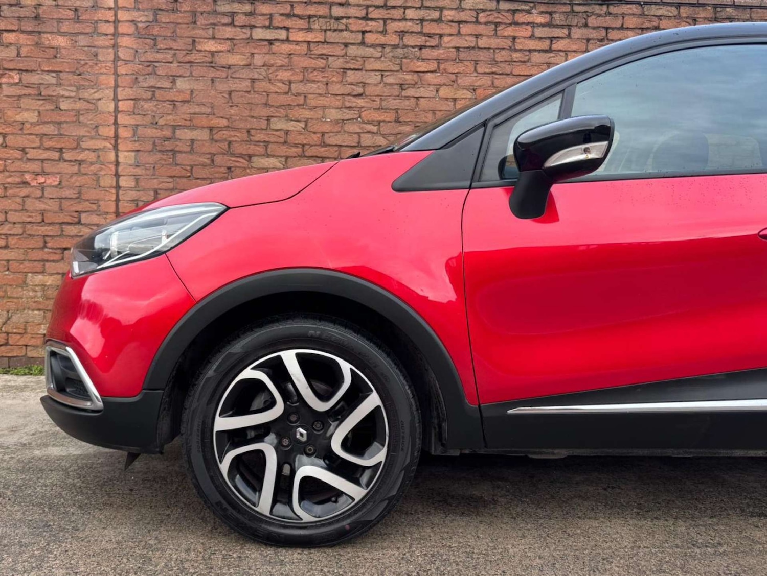 Used Renault Captur 2015 for sale - 76855487: Photo 16