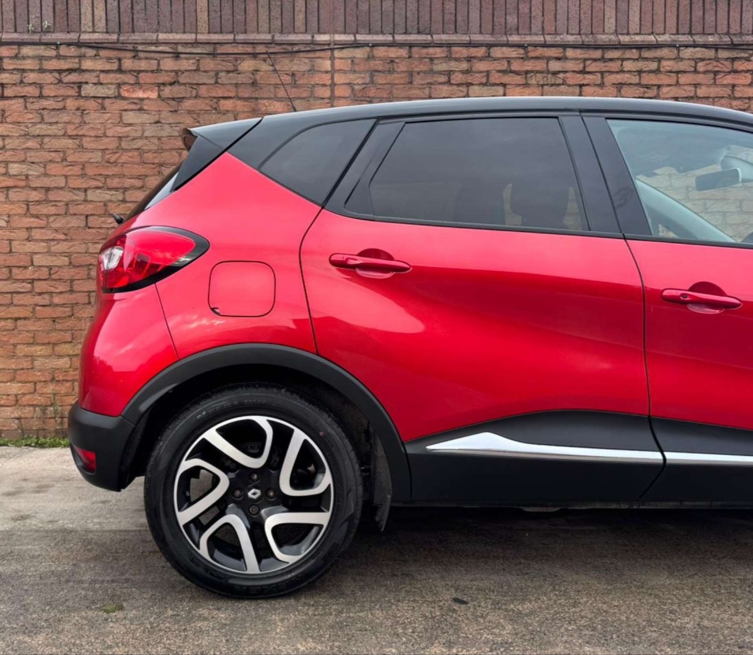 Used Renault Captur 2015 for sale - 76855487: Photo 20