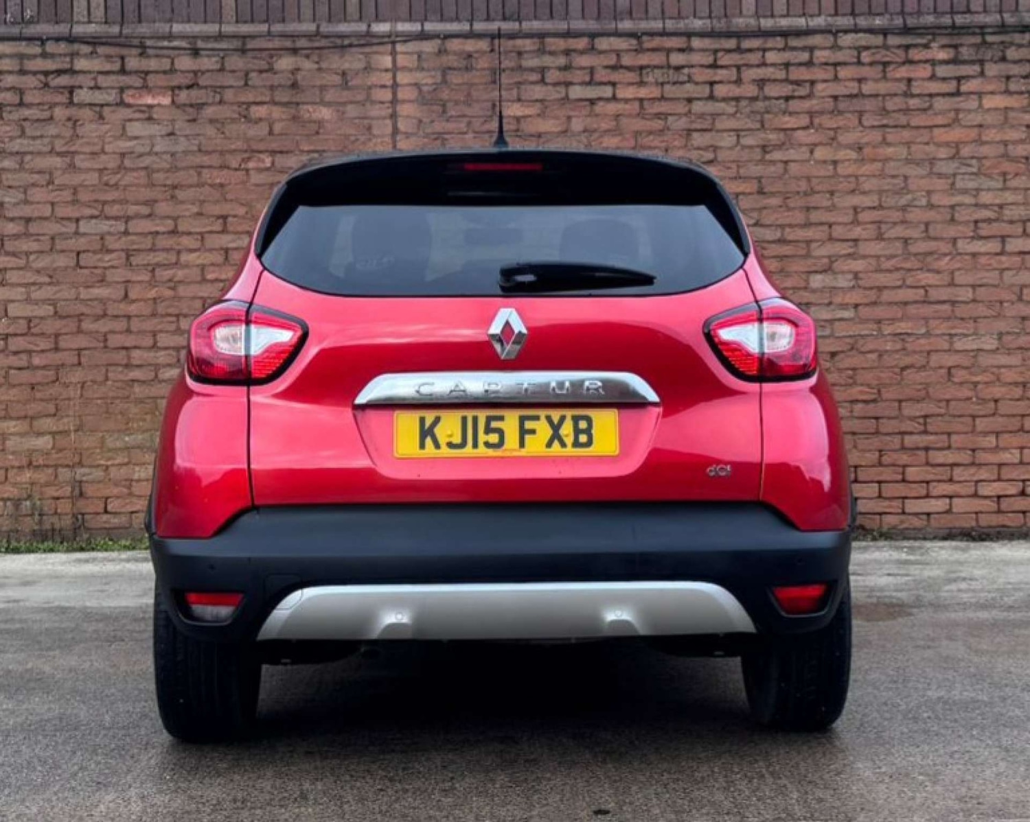 Used Renault Captur 2015 for sale - 76855487: Photo 8