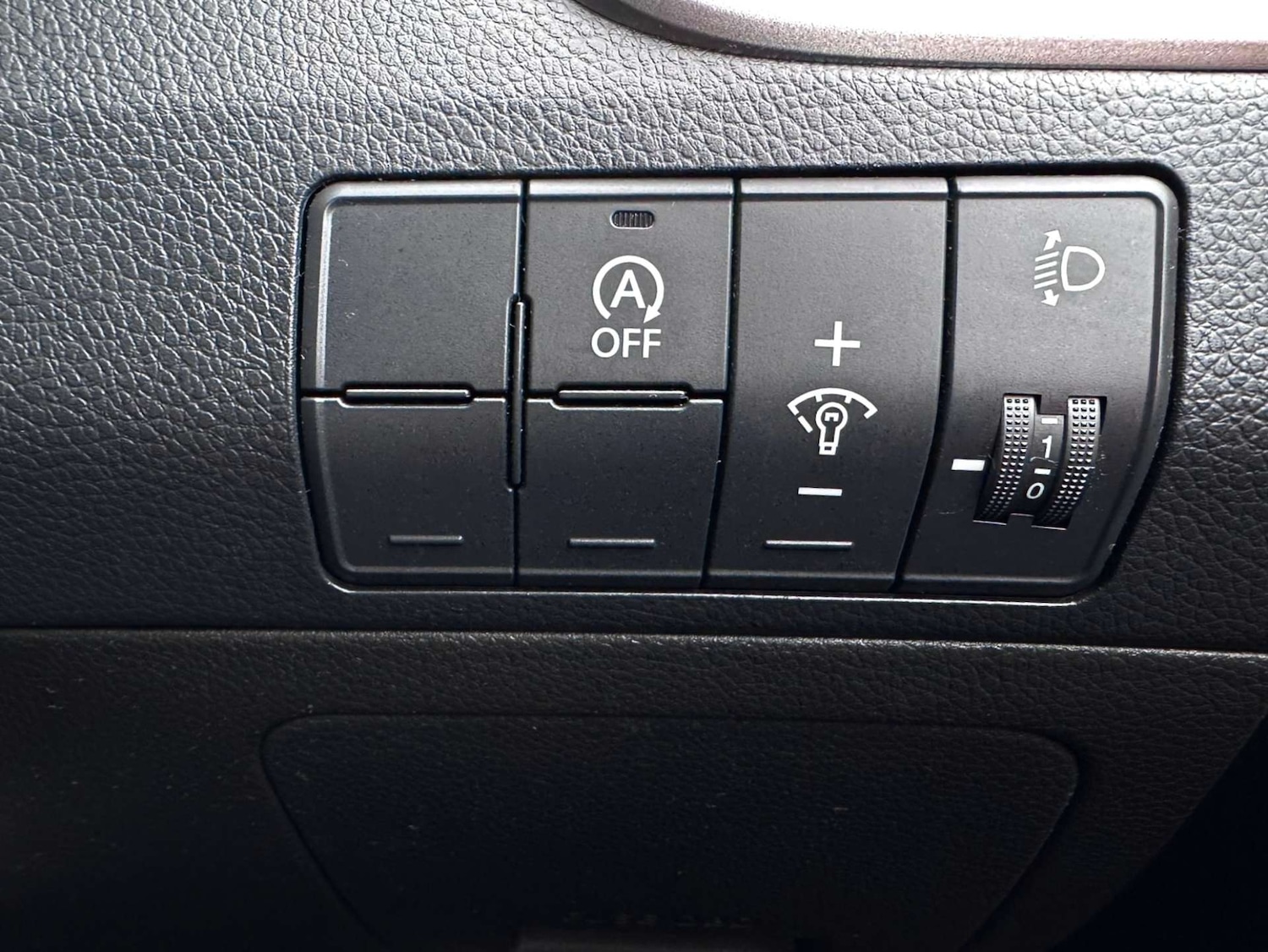 Used Hyundai i30 2015 for sale - 78085019: Photo 34