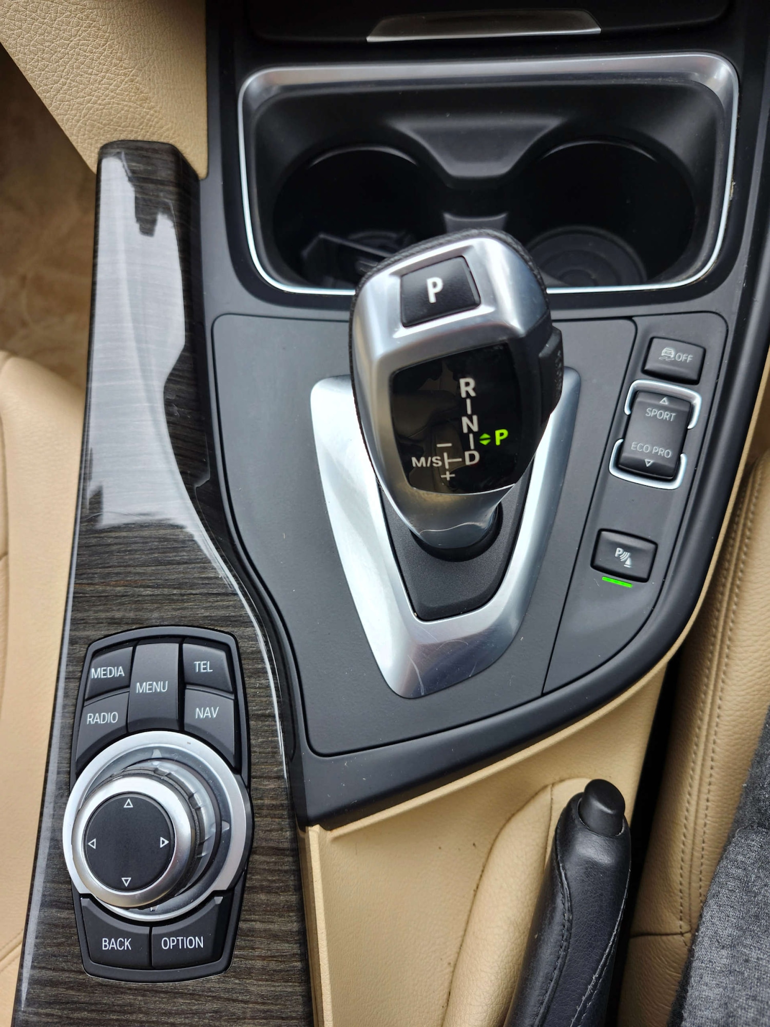 Used BMW 3 Series 2012 for sale - 77423714: Photo 31