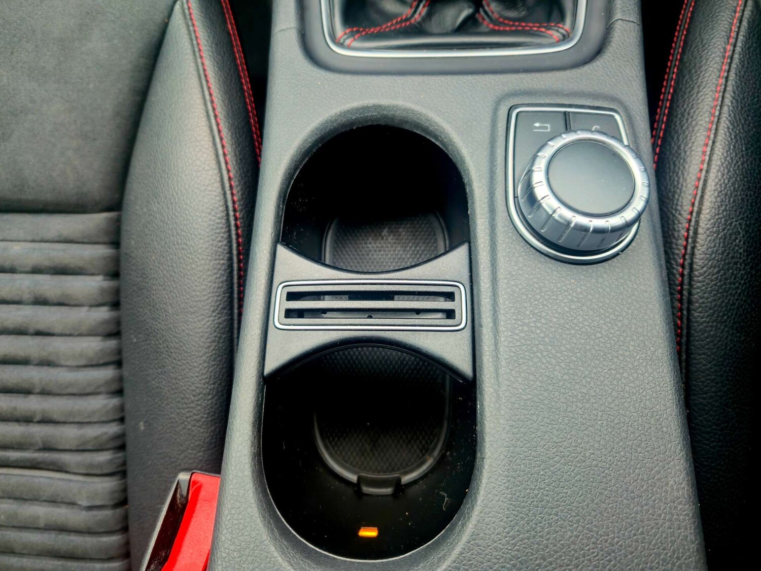 Used Mercedes-Benz A-Class 2015 for sale - 77818733: Photo 36