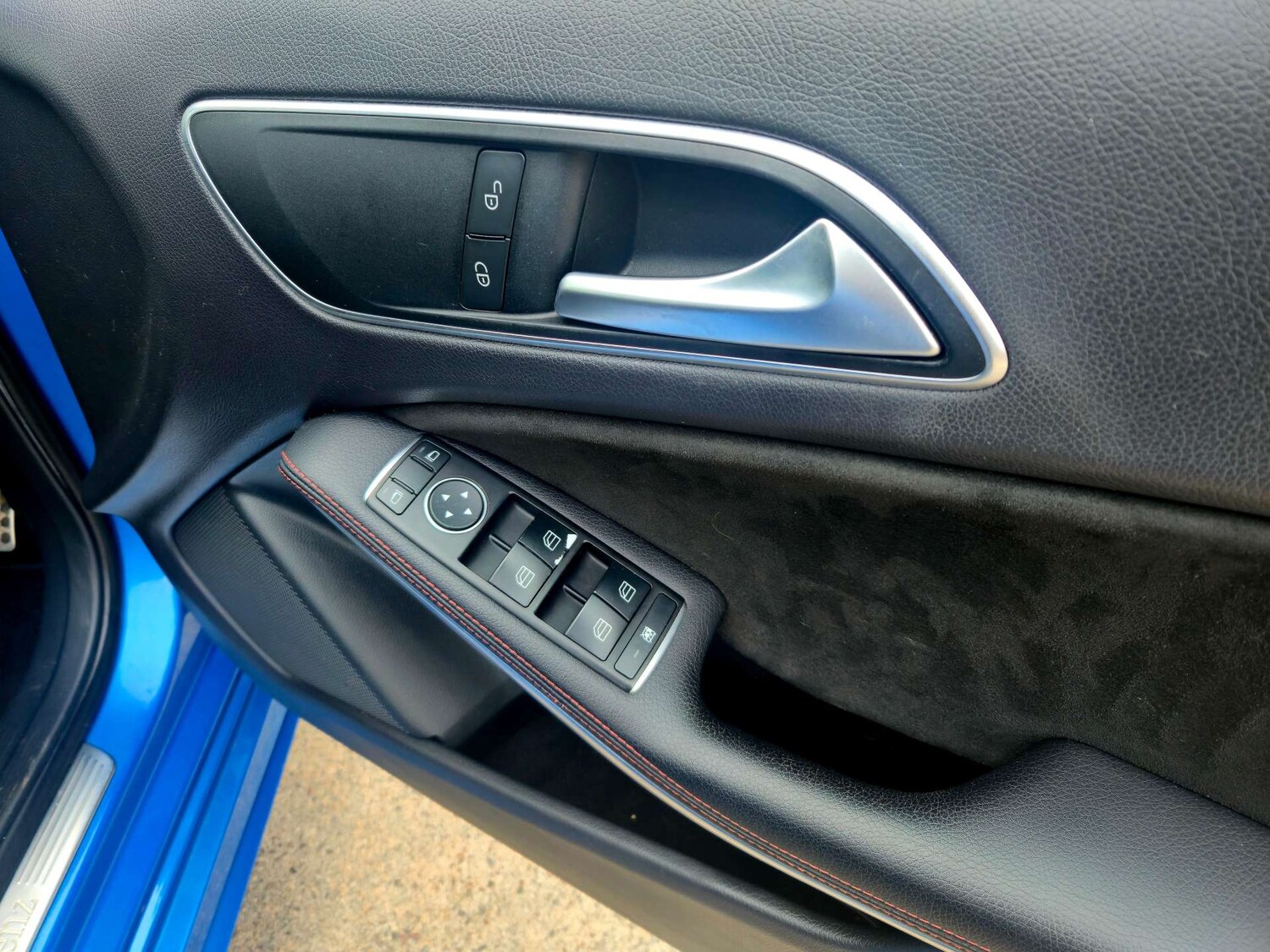 Used Mercedes-Benz A-Class 2015 for sale - 77818733: Photo 38