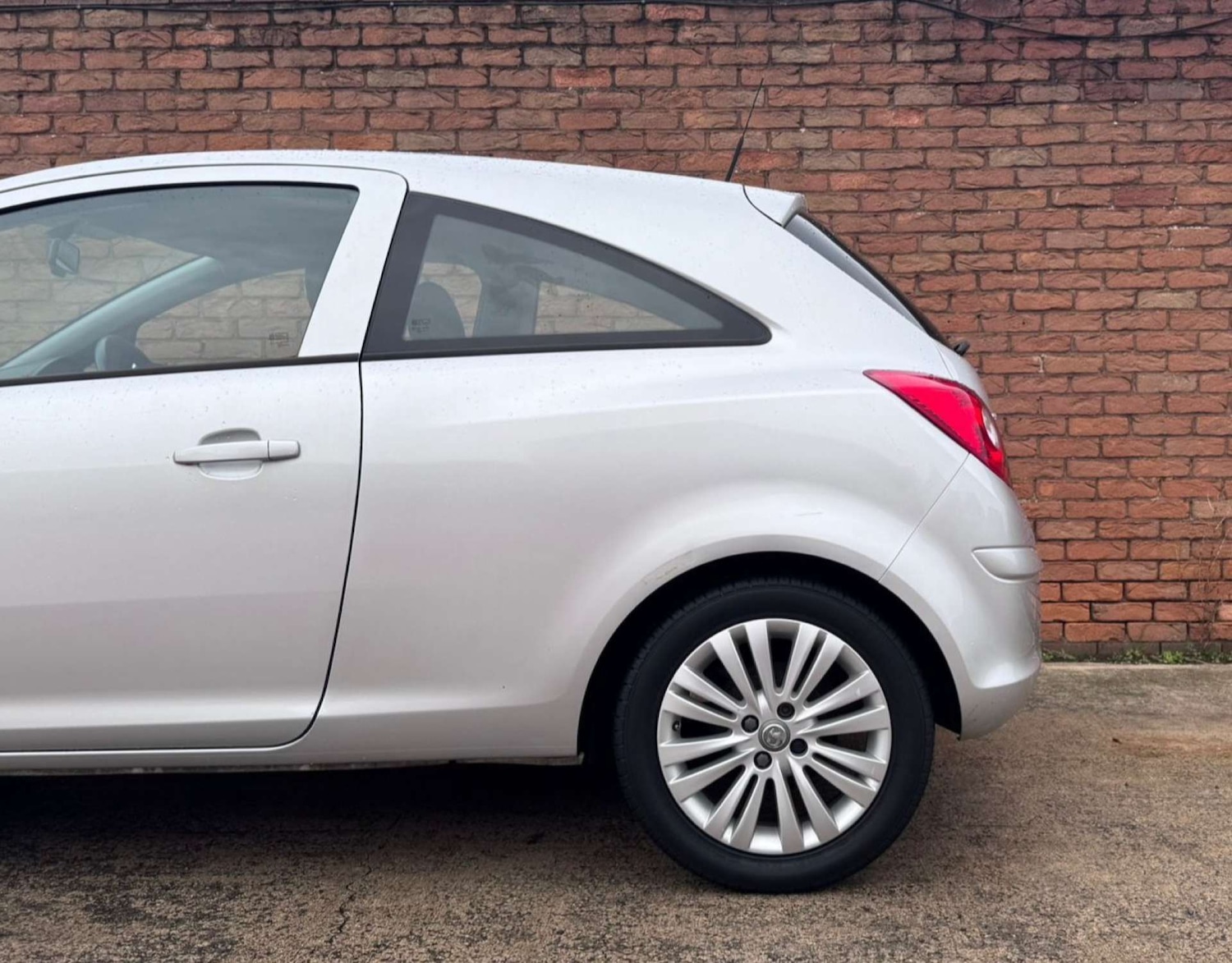 Used Vauxhall Corsa 2012 for sale - 76444547: Photo 15