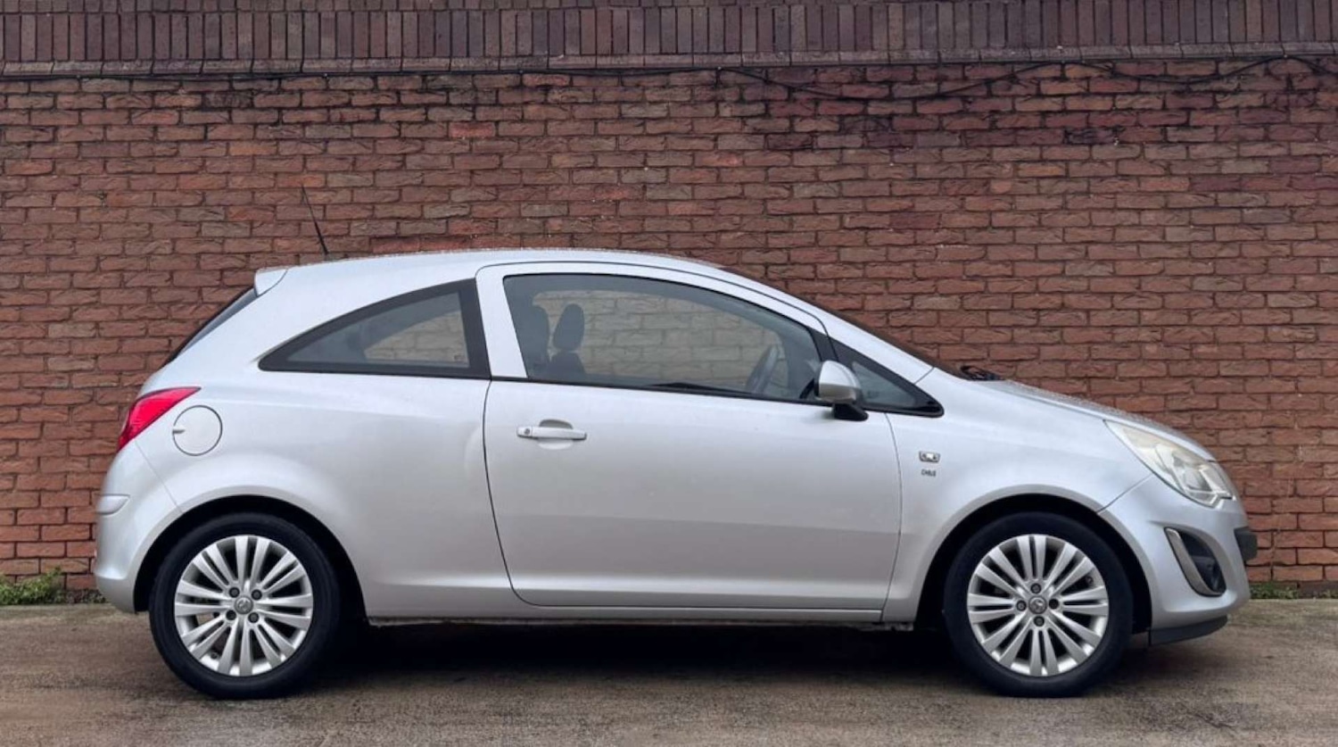 Used Vauxhall Corsa 2012 for sale - 76444547: Photo 19