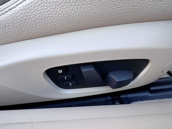 Used BMW 3 Series 2013 for sale - 75533497: Photo 41