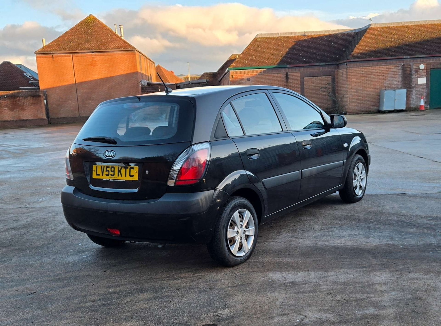 Used Kia Rio 2009 for sale - 77346411: Photo 9