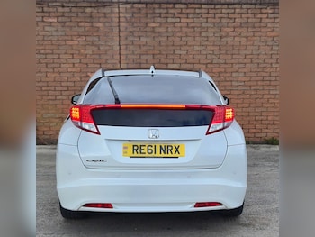 Used Honda Civic 2011 for sale - 75947248: Photo