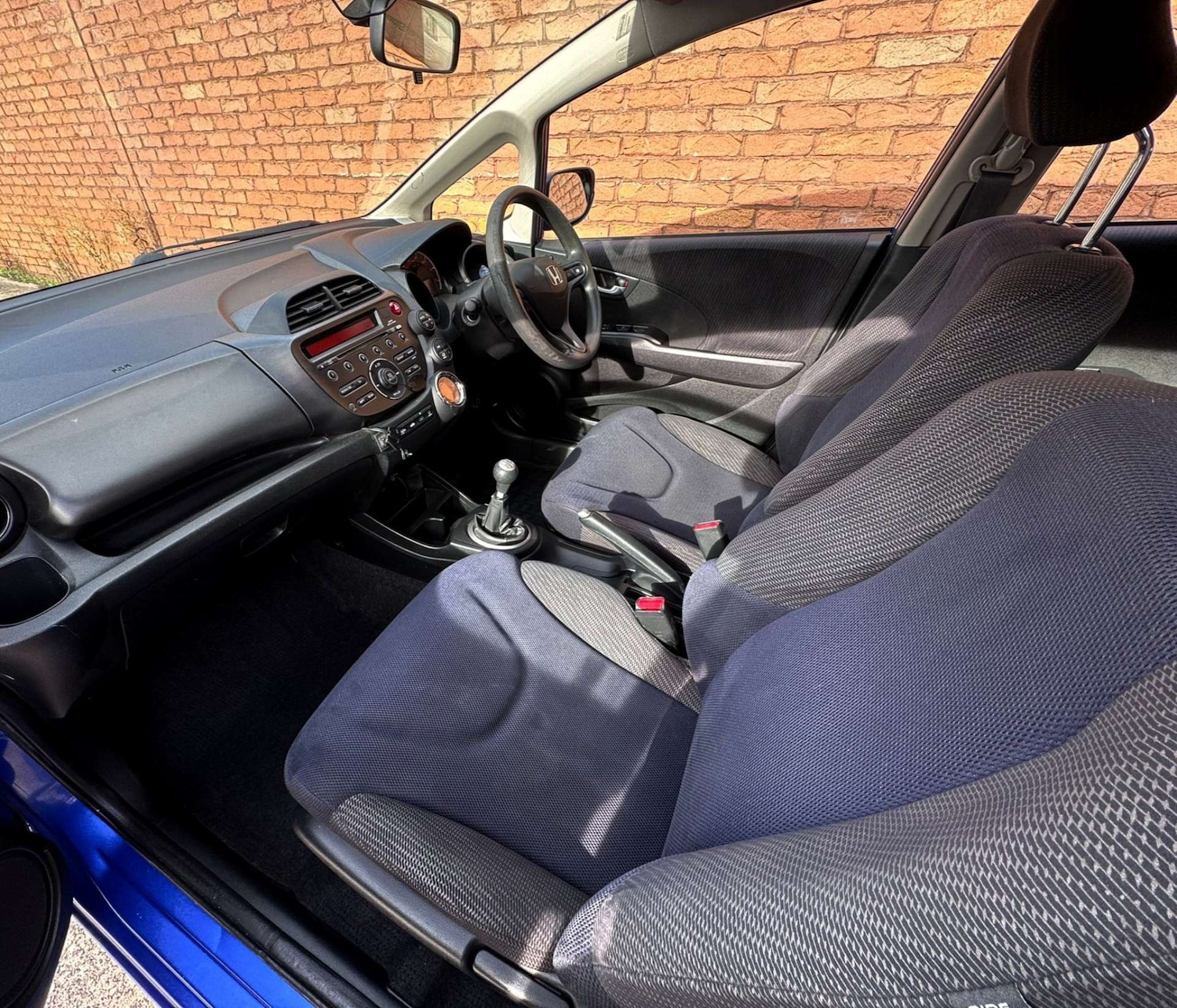 Used Honda Jazz 2011 for sale - 76600708: Photo 27