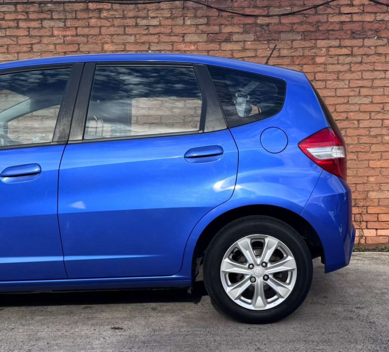 Used Honda Jazz 2011 for sale - 76600708: Photo 9