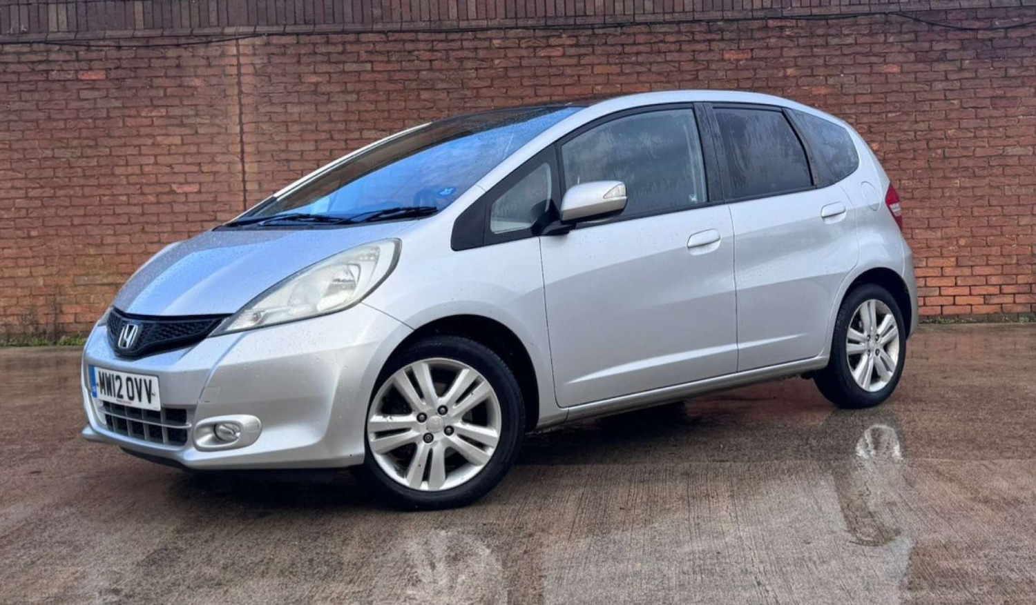 Used Honda Jazz 2012 for sale - 76444546: Photo 2