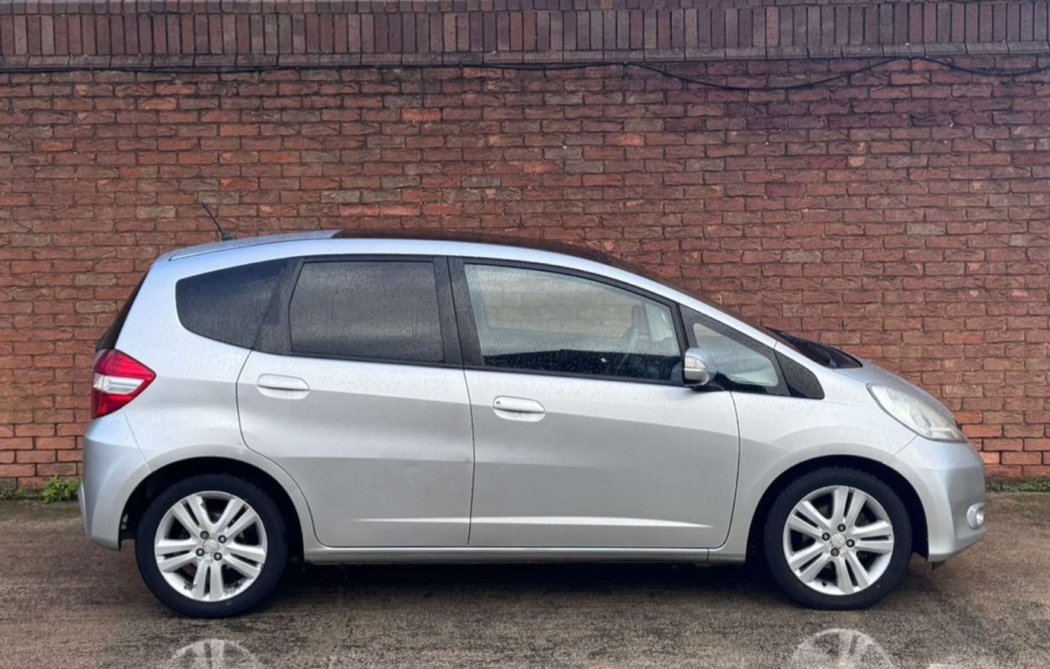 Used Honda Jazz 2012 for sale - 76444546: Photo 6