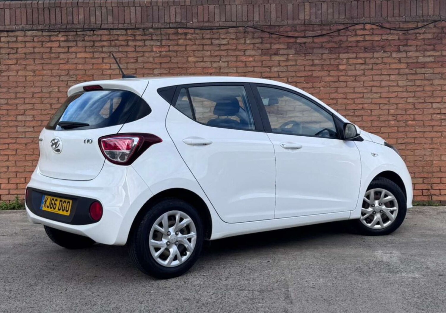 Used Hyundai i10 2017 for sale - 77492546: Photo 19