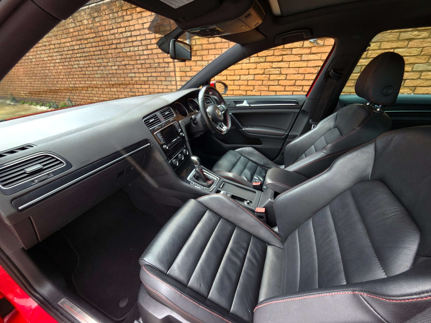 Used Volkswagen Golf 2014 for sale - 77917735: Photo 25