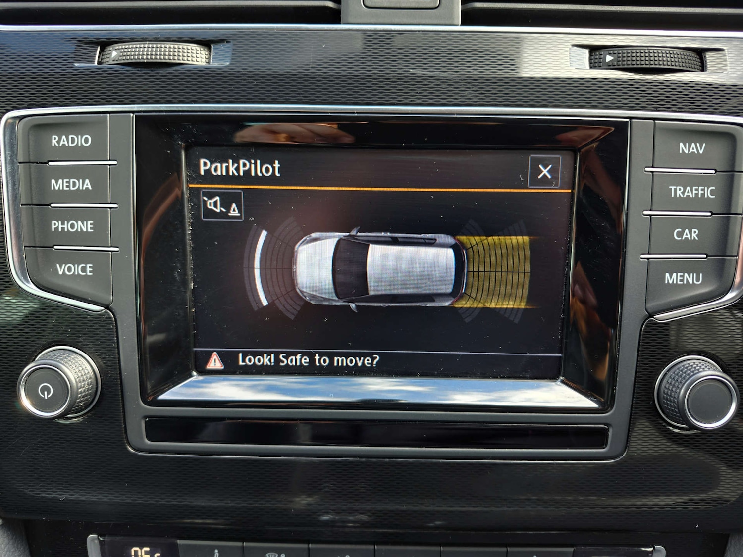 Used Volkswagen Golf 2014 for sale - 77917735: Photo 29