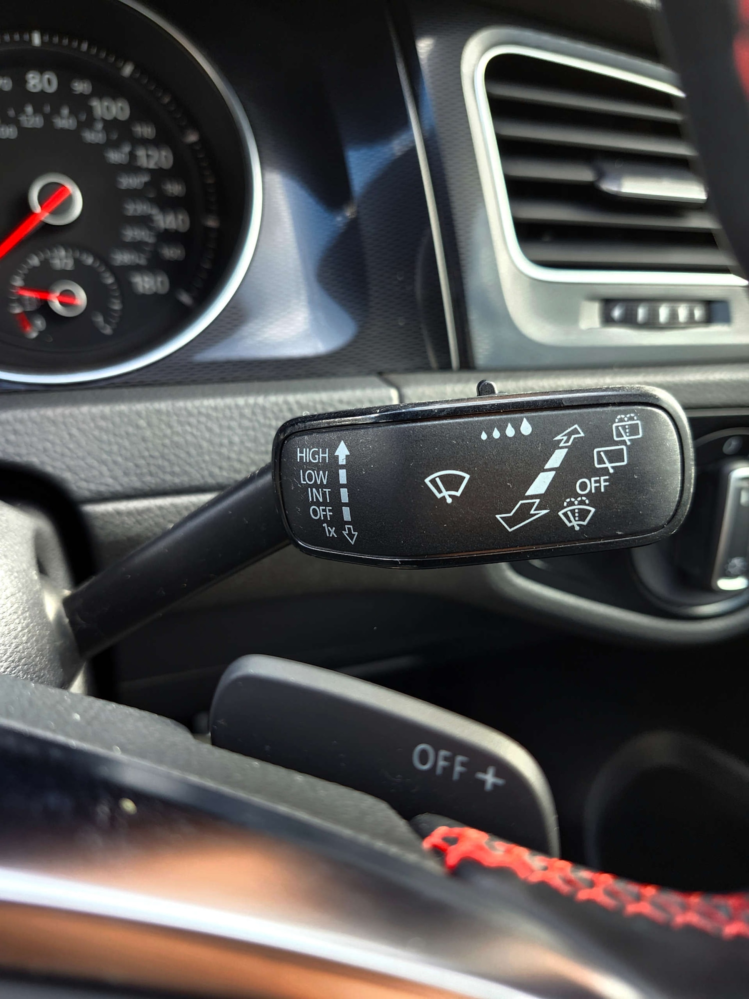 Used Volkswagen Golf 2014 for sale - 77917735: Photo 33