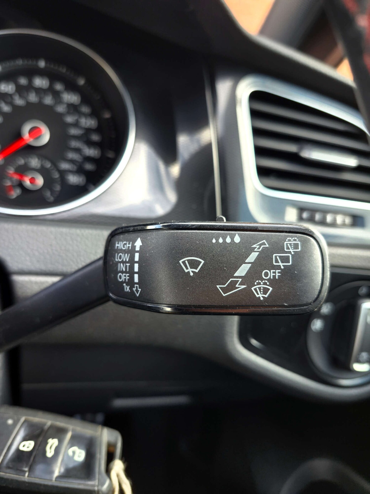 Used Volkswagen Golf 2014 for sale - 77917735: Photo 35