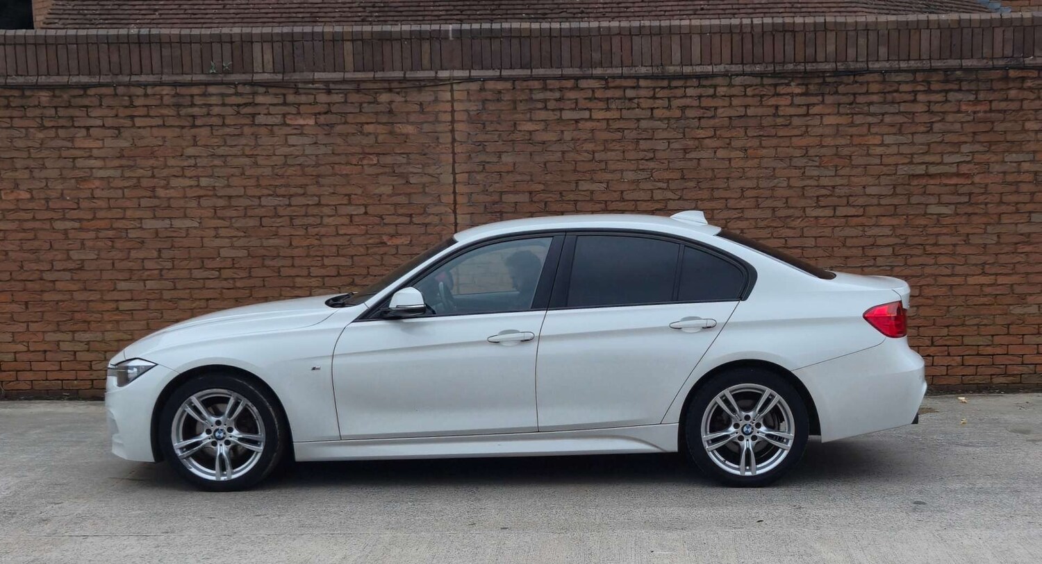 Used BMW 3 Series 2014 for sale - 77813579: Photo 15
