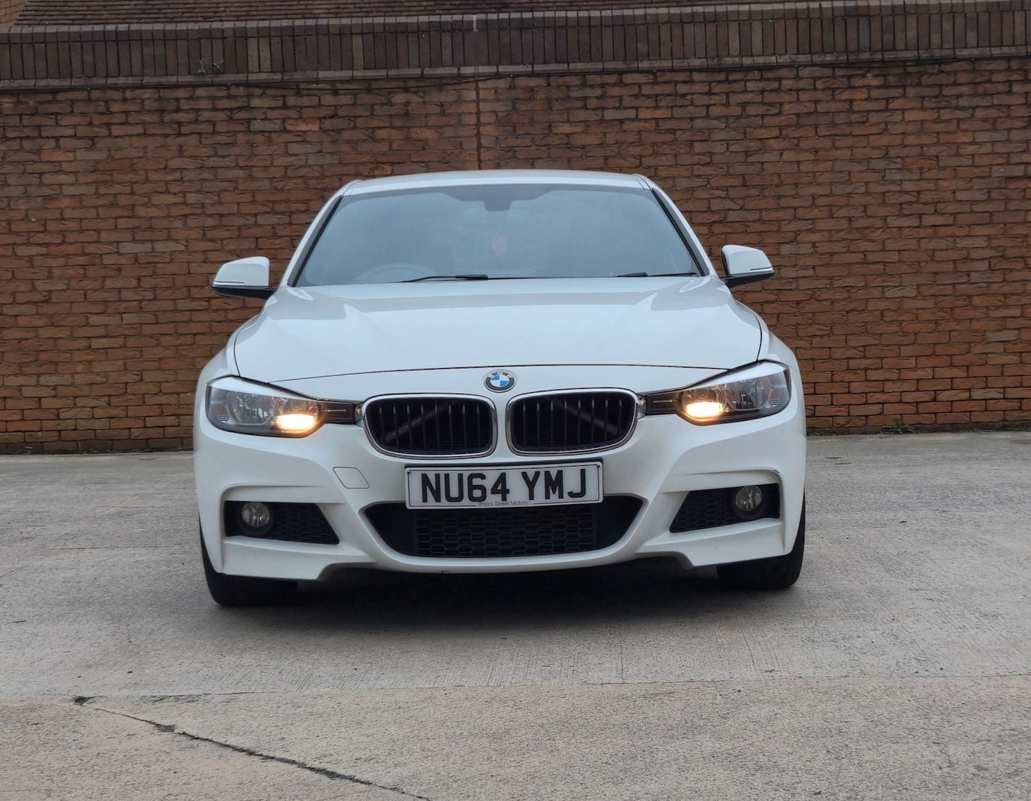 Used BMW 3 Series 2014 for sale - 77813579: Photo 3