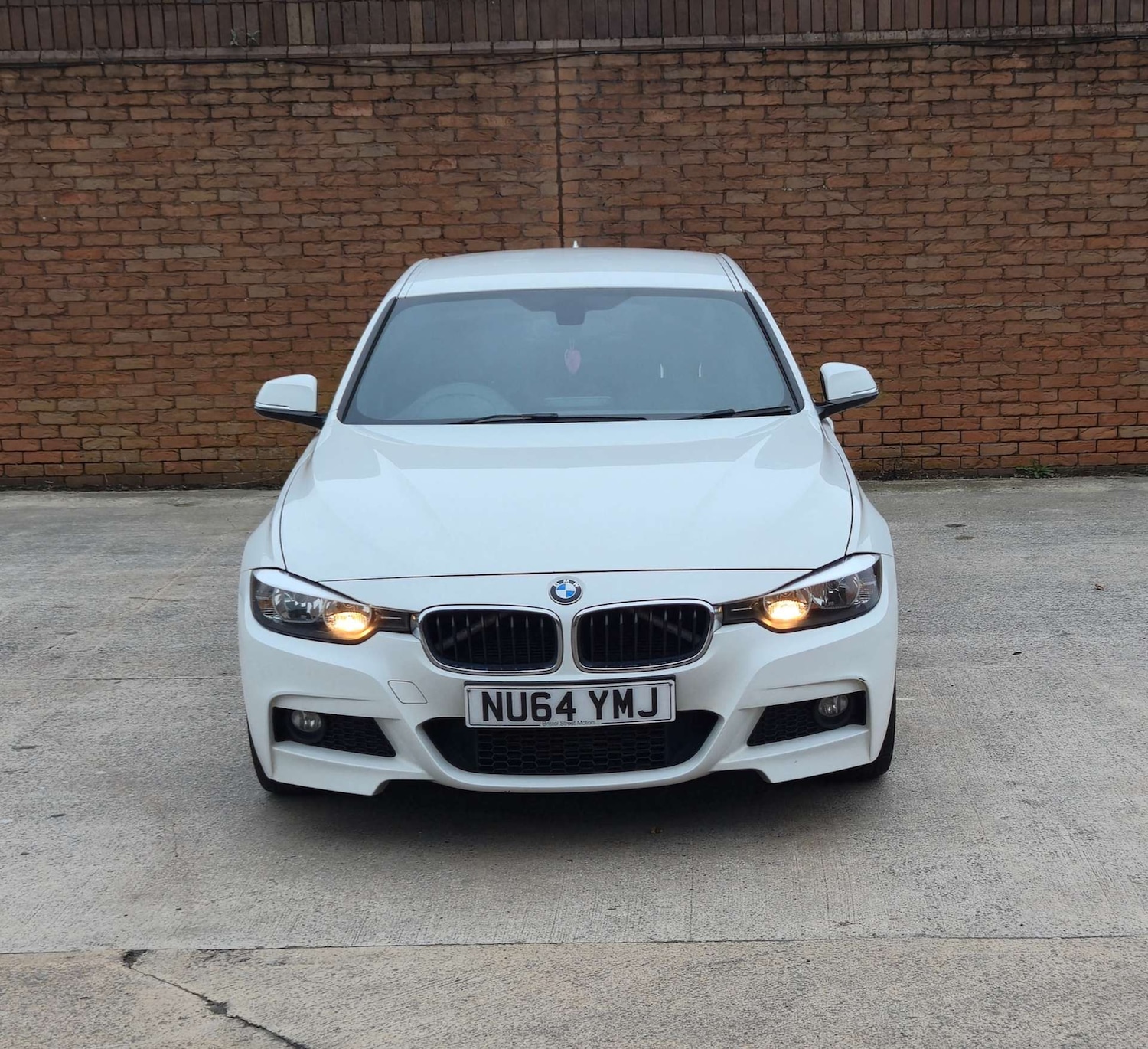 Used BMW 3 Series 2014 for sale - 77813579: Photo 4