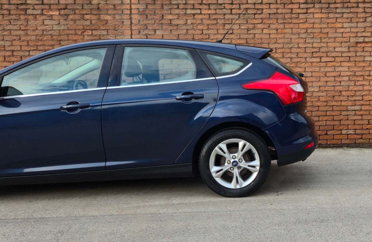 Used Ford Focus 2012 for sale - 77959848: Photo 10
