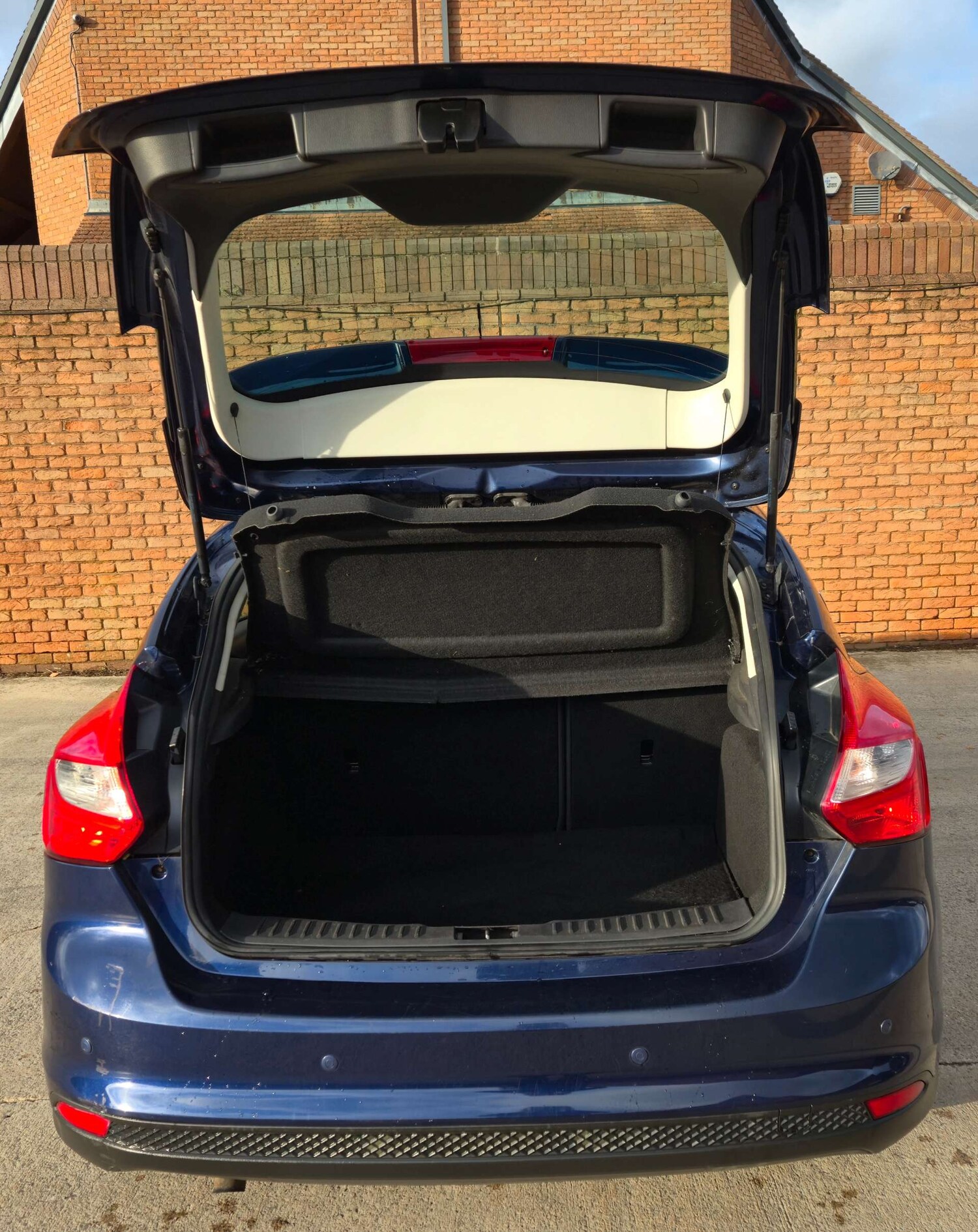 Used Ford Focus 2012 for sale - 77959848: Photo 14