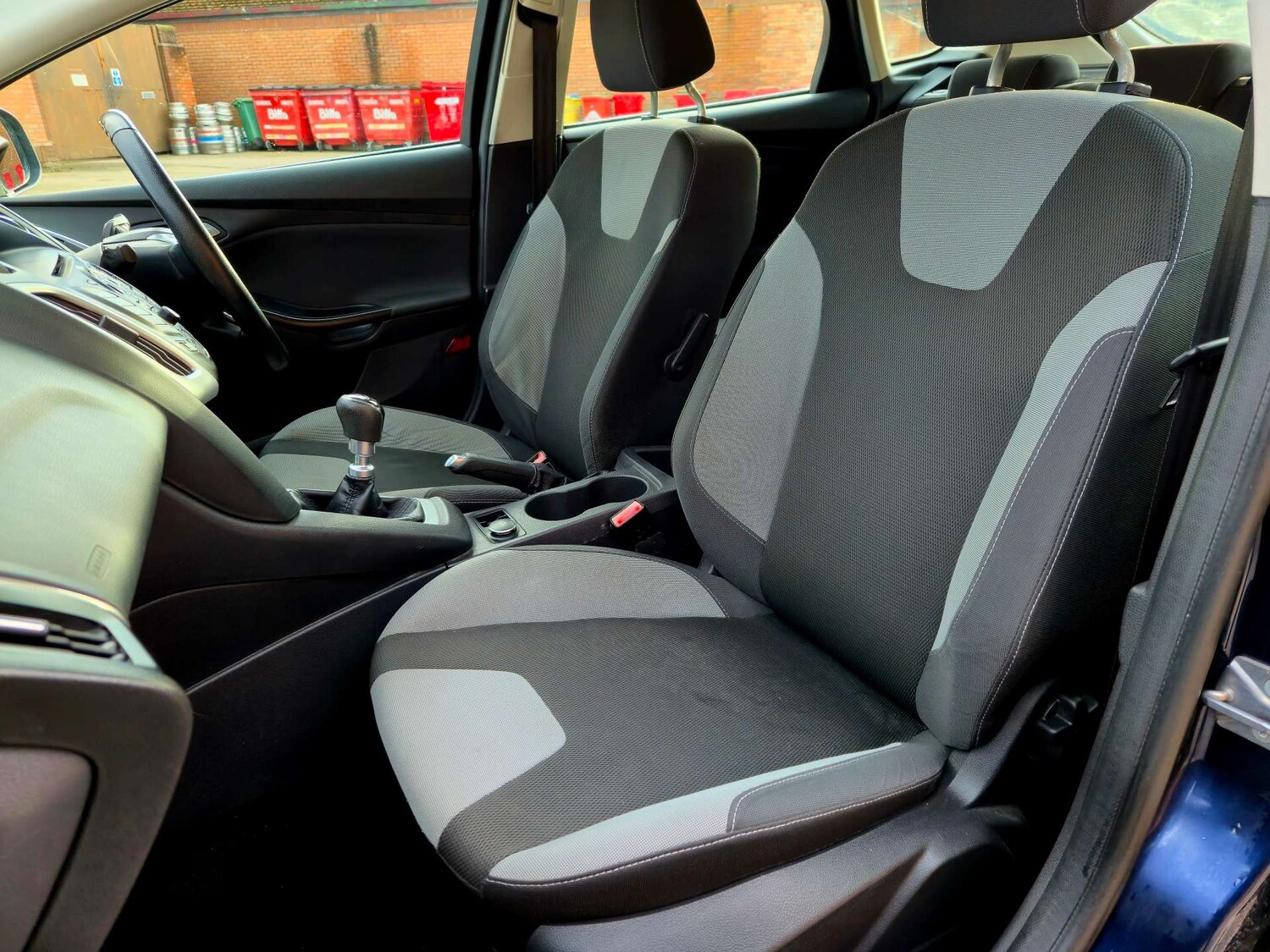 Used Ford Focus 2012 for sale - 77959848: Photo 21