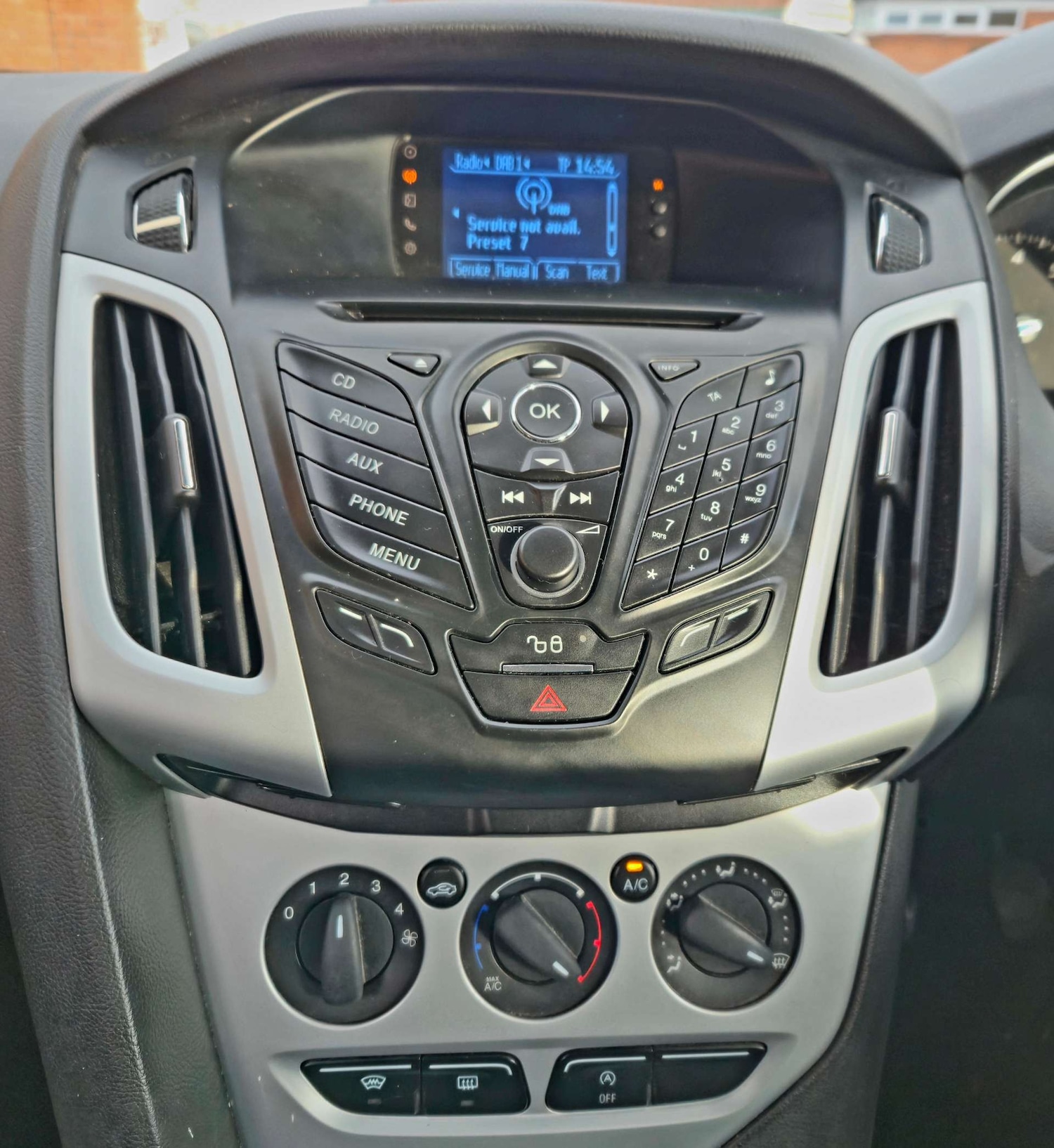 Used Ford Focus 2012 for sale - 77959848: Photo 22