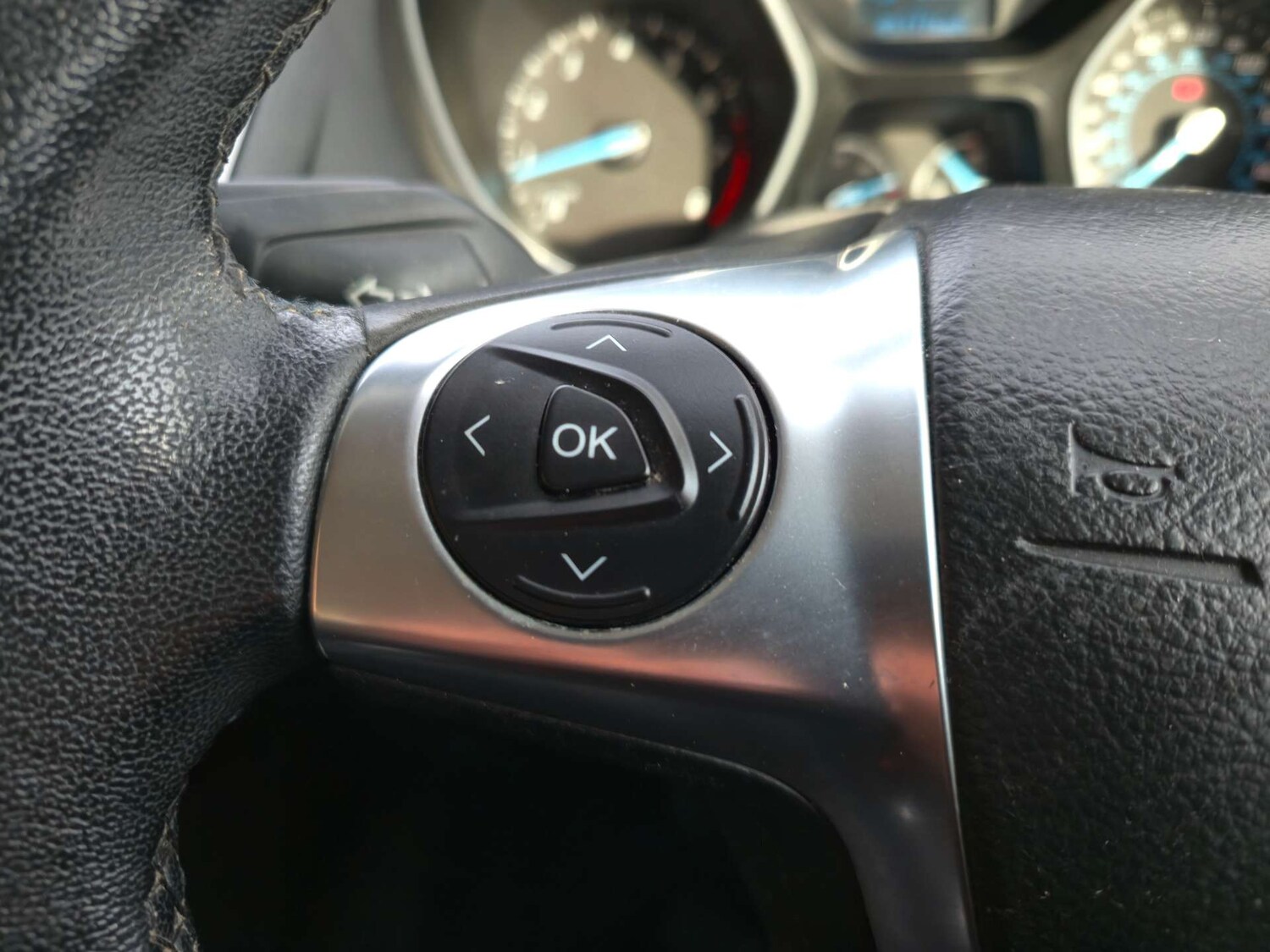 Used Ford Focus 2012 for sale - 77959848: Photo 24