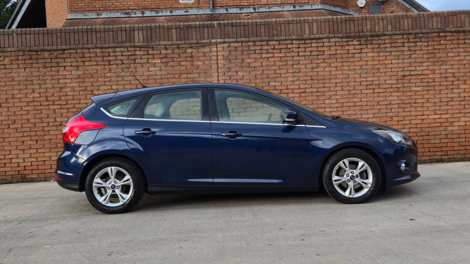 Used Ford Focus 2012 for sale - 77959848: Photo 5