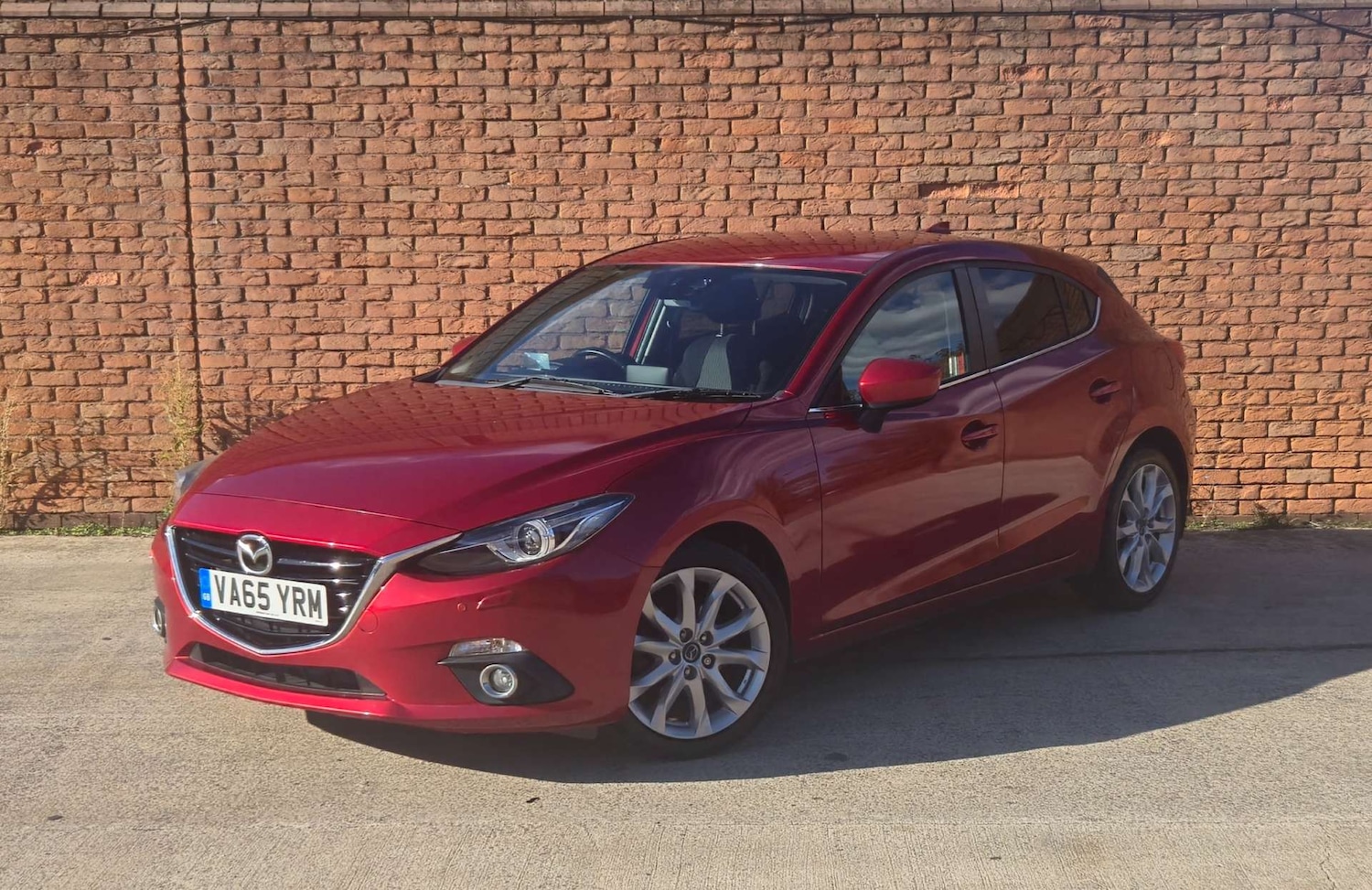 Used Mazda Mazda3 2016 for sale - 76154389: Photo 2