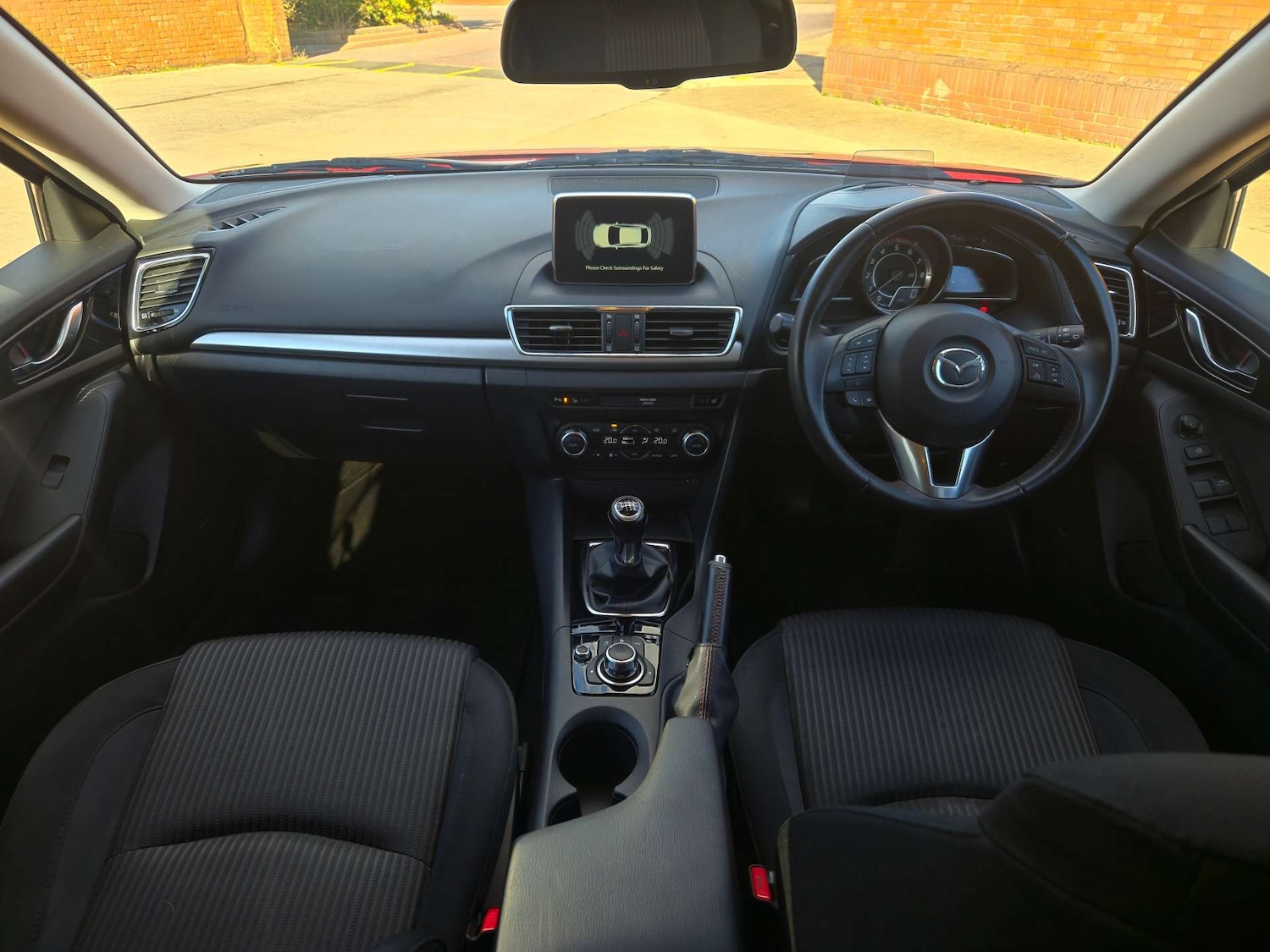 Used Mazda Mazda3 2016 for sale - 76154389: Photo 24