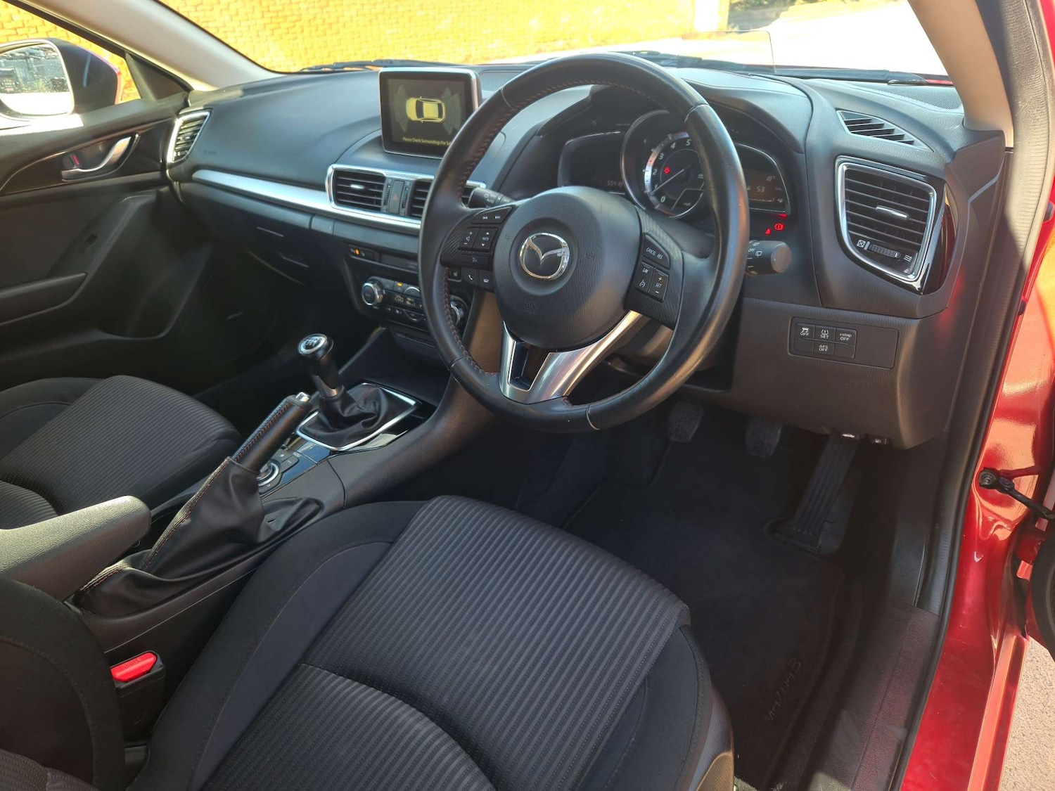 Used Mazda Mazda3 2016 for sale - 76154389: Photo 25