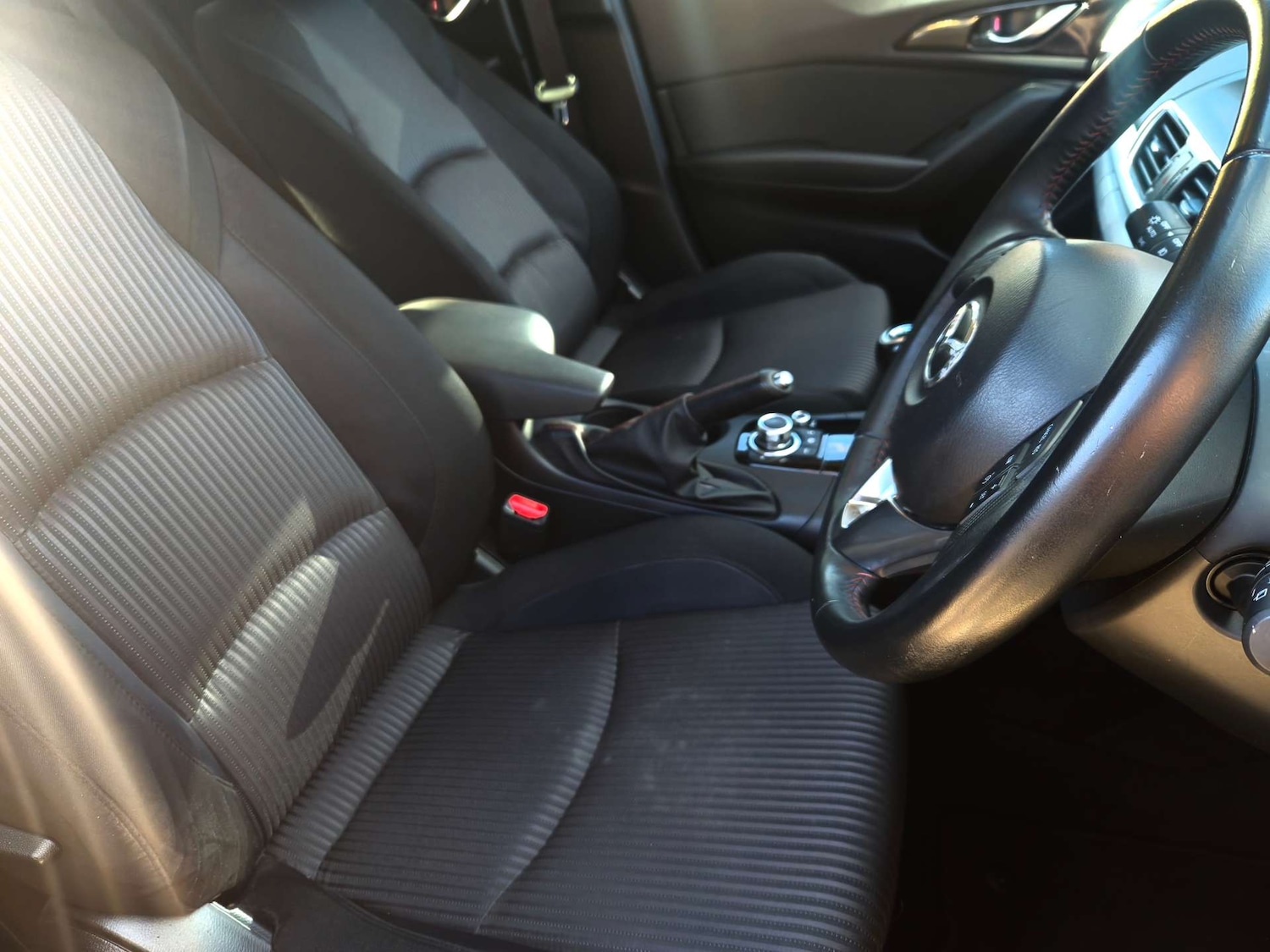 Used Mazda Mazda3 2016 for sale - 76154389: Photo 26