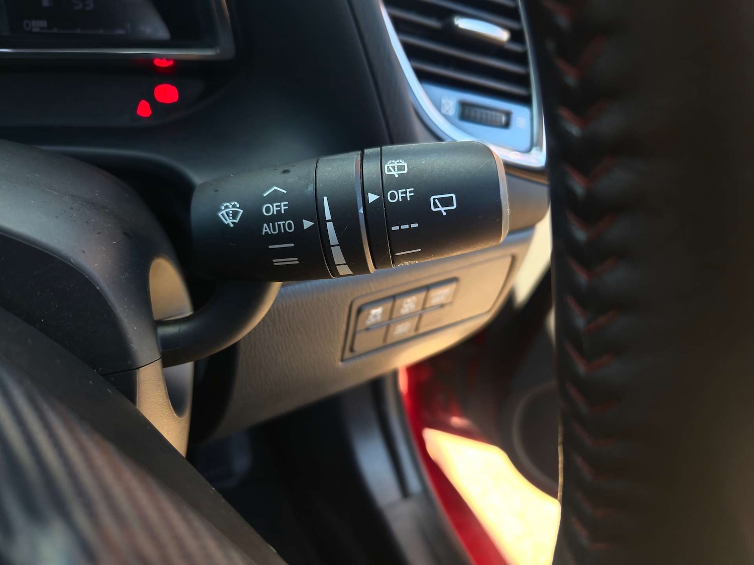 Used Mazda Mazda3 2016 for sale - 76154389: Photo 35