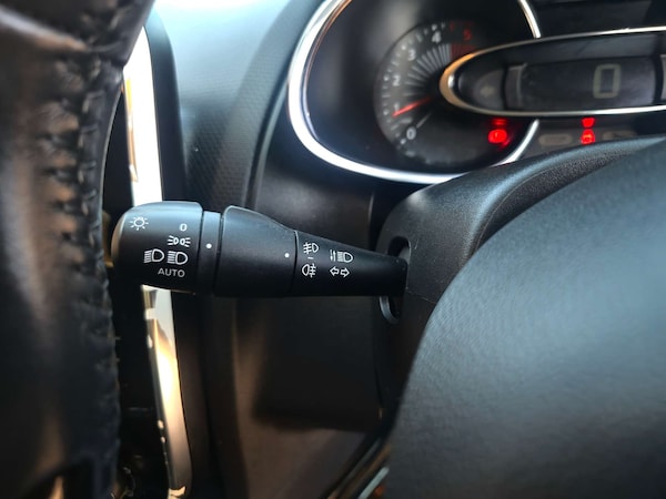 Used Renault Clio 2016 for sale - 75033453: Photo 27