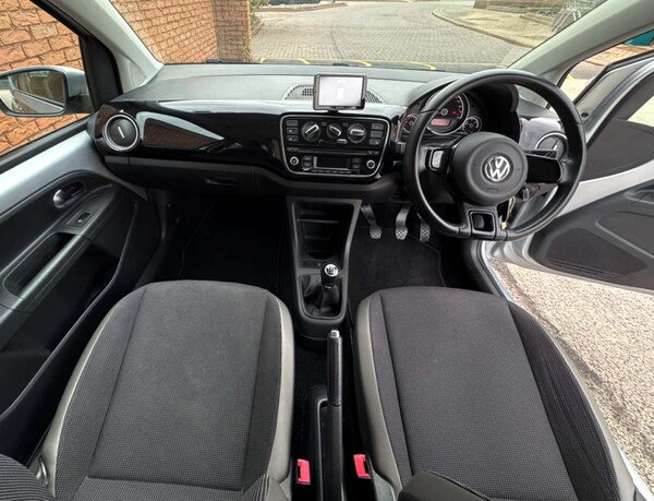 Used Volkswagen up! 2015 for sale - 76168071: Photo 23