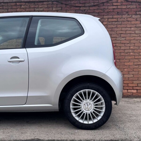 Used Volkswagen up! 2015 for sale - 76168071: Photo 8