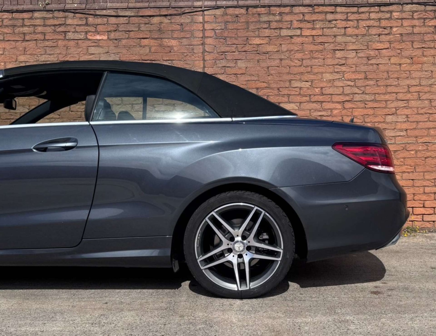 Used Mercedes-Benz E Class 2015 for sale - 75609852: Photo 12