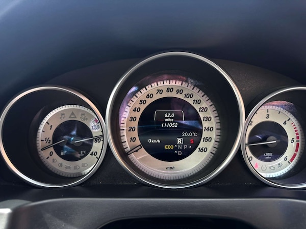 Used Mercedes-Benz E-Class 2015 for sale - 75609852: Photo 23