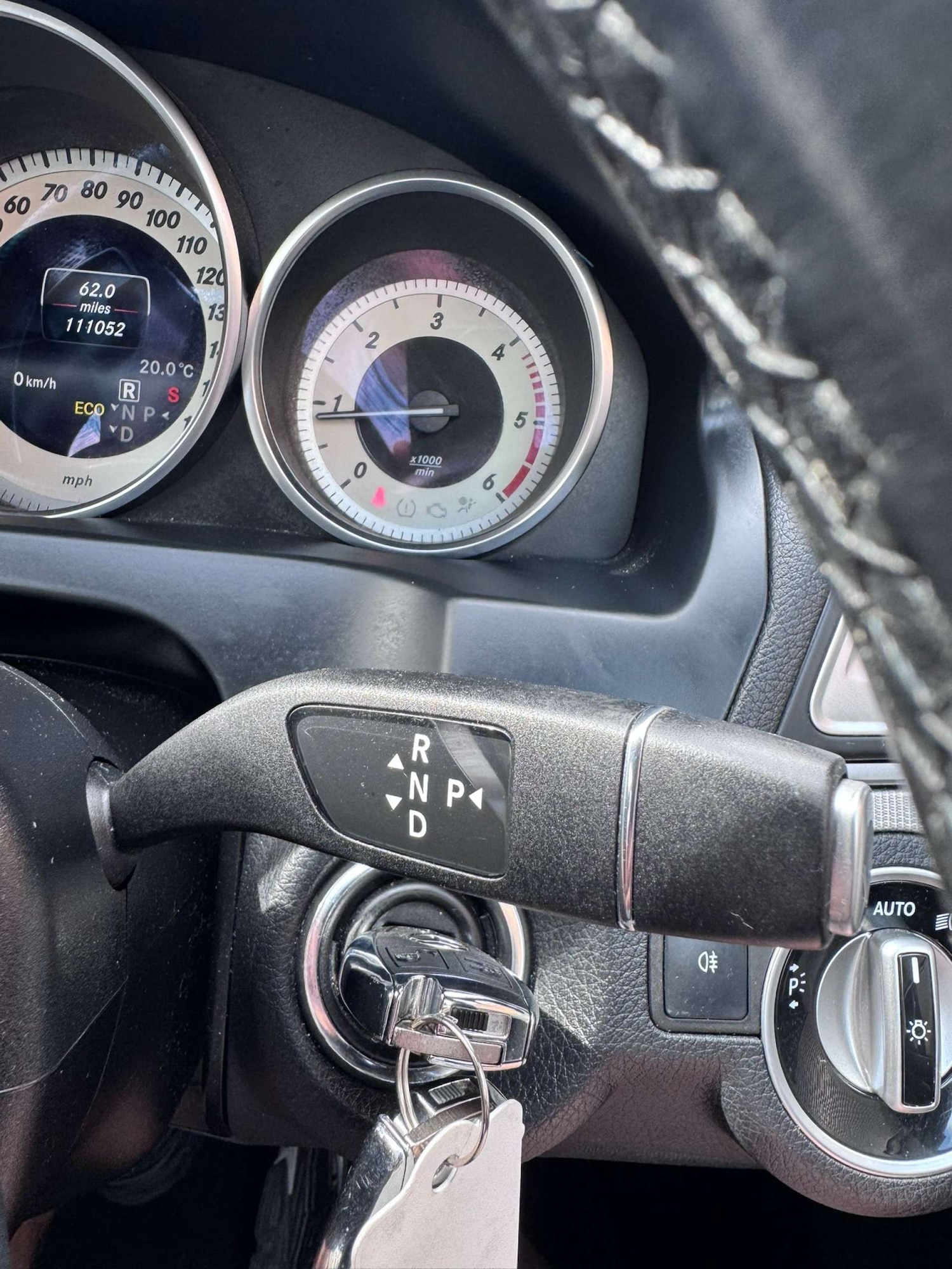 Used Mercedes-Benz E Class 2015 for sale - 75609852: Photo 29