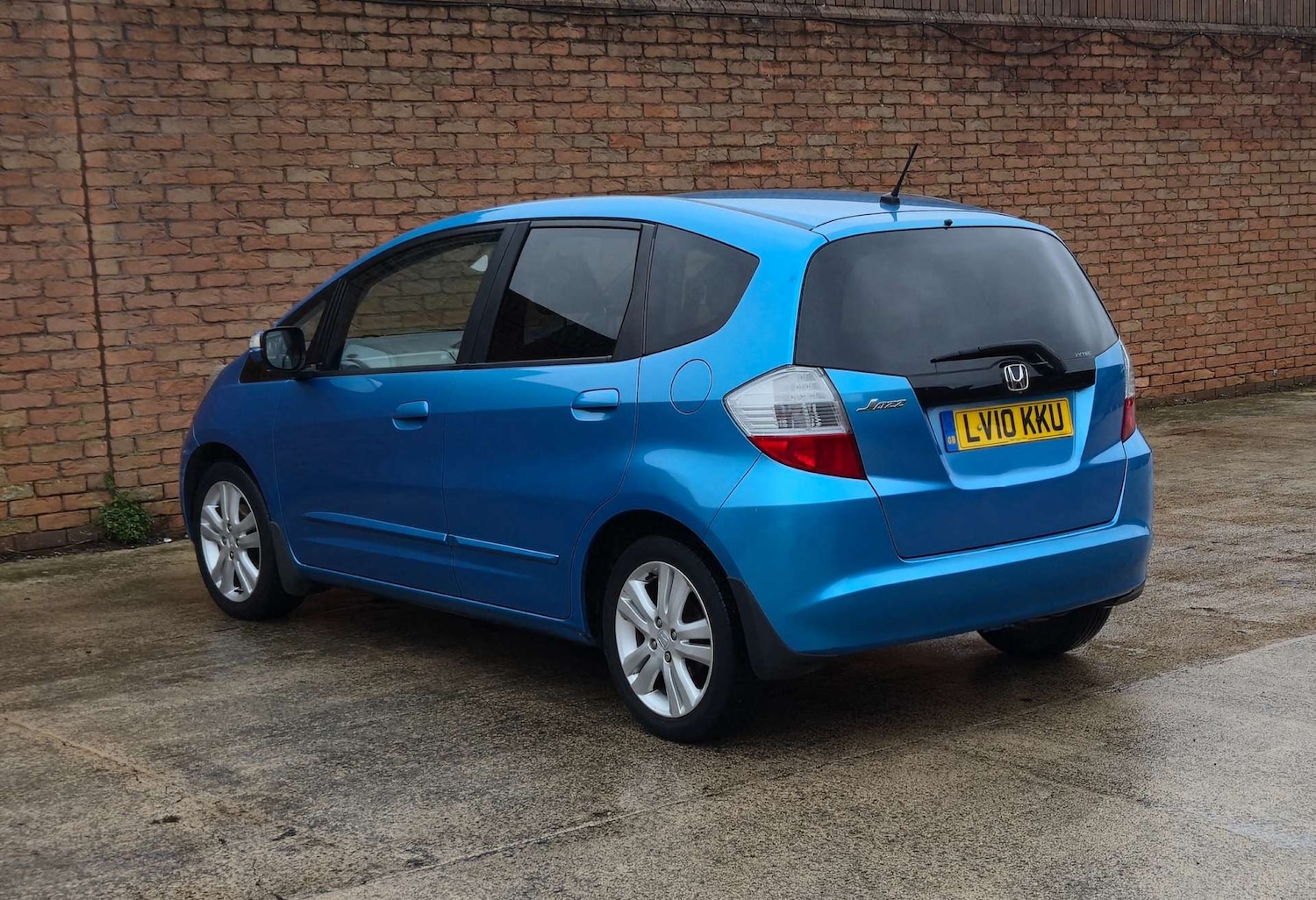 Used Honda Jazz 2010 for sale - 78057259: Photo 15