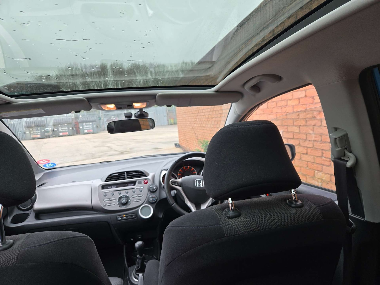 Used Honda Jazz 2010 for sale - 78057259: Photo 27