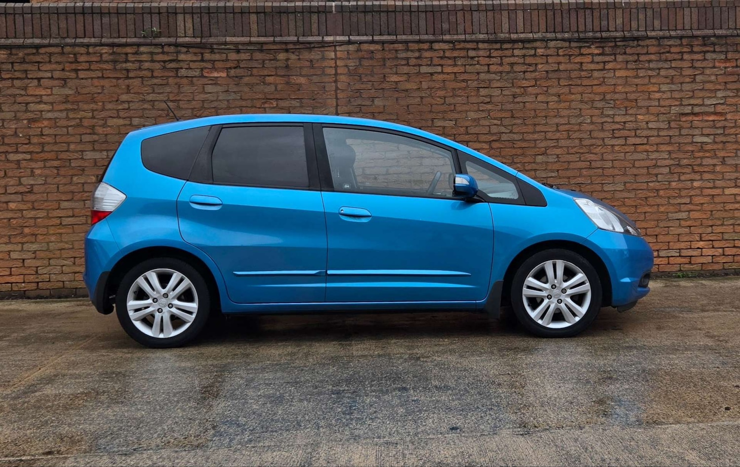 Used Honda Jazz 2010 for sale - 78057259: Photo 4