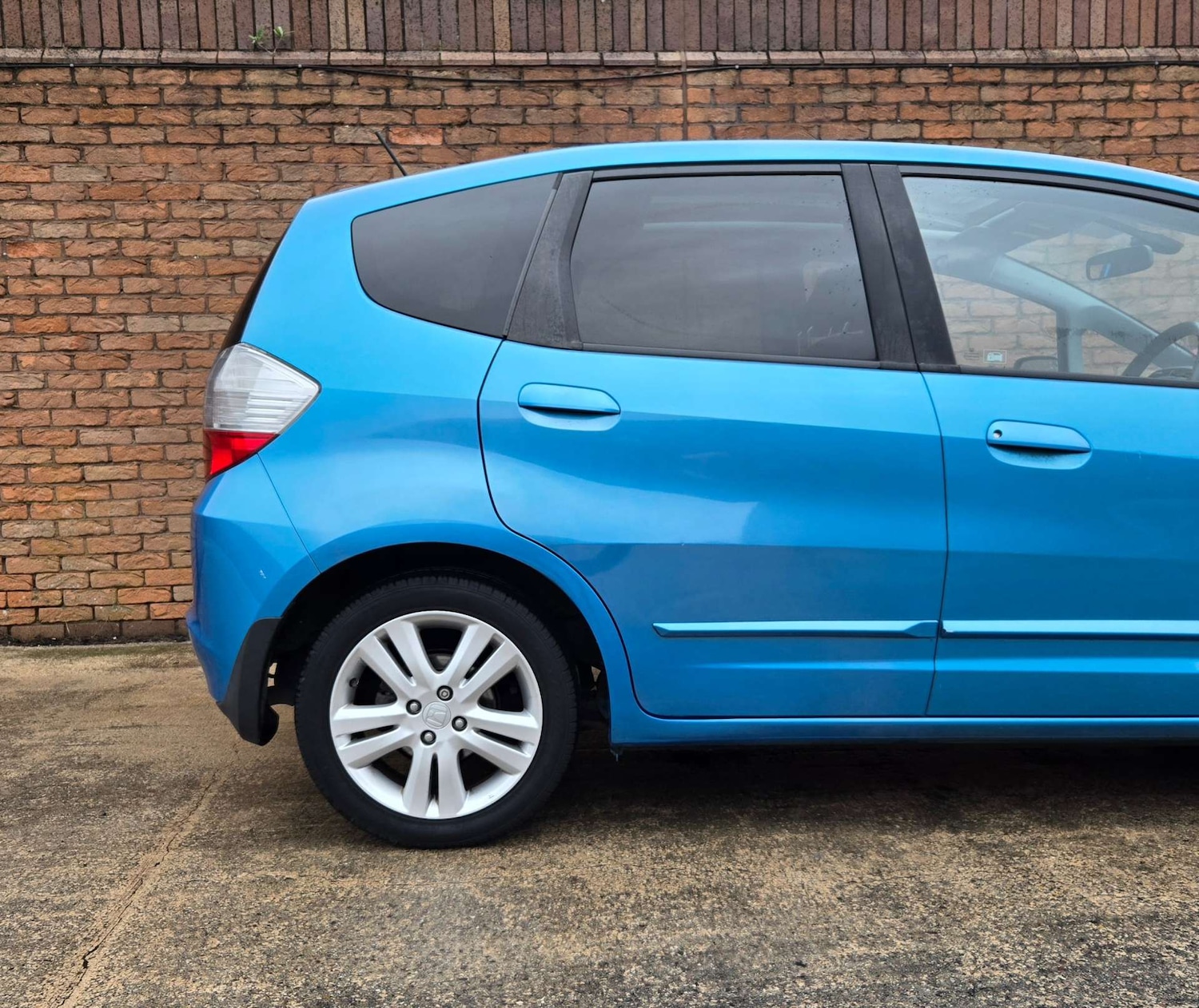 Used Honda Jazz 2010 for sale - 78057259: Photo 7