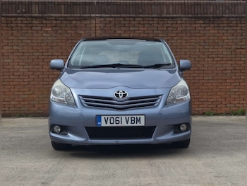 Used Toyota Verso 2011 for sale - 78610109: Photo